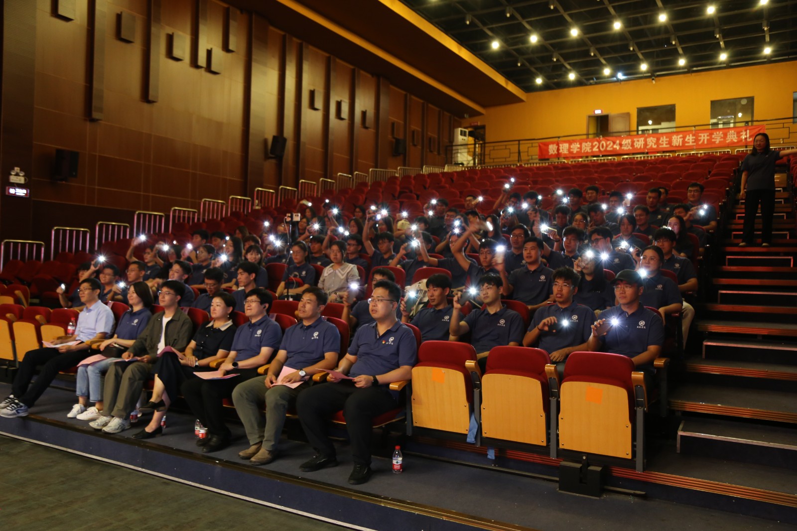 1726792836915788.jpg 1726792836915788.jpg