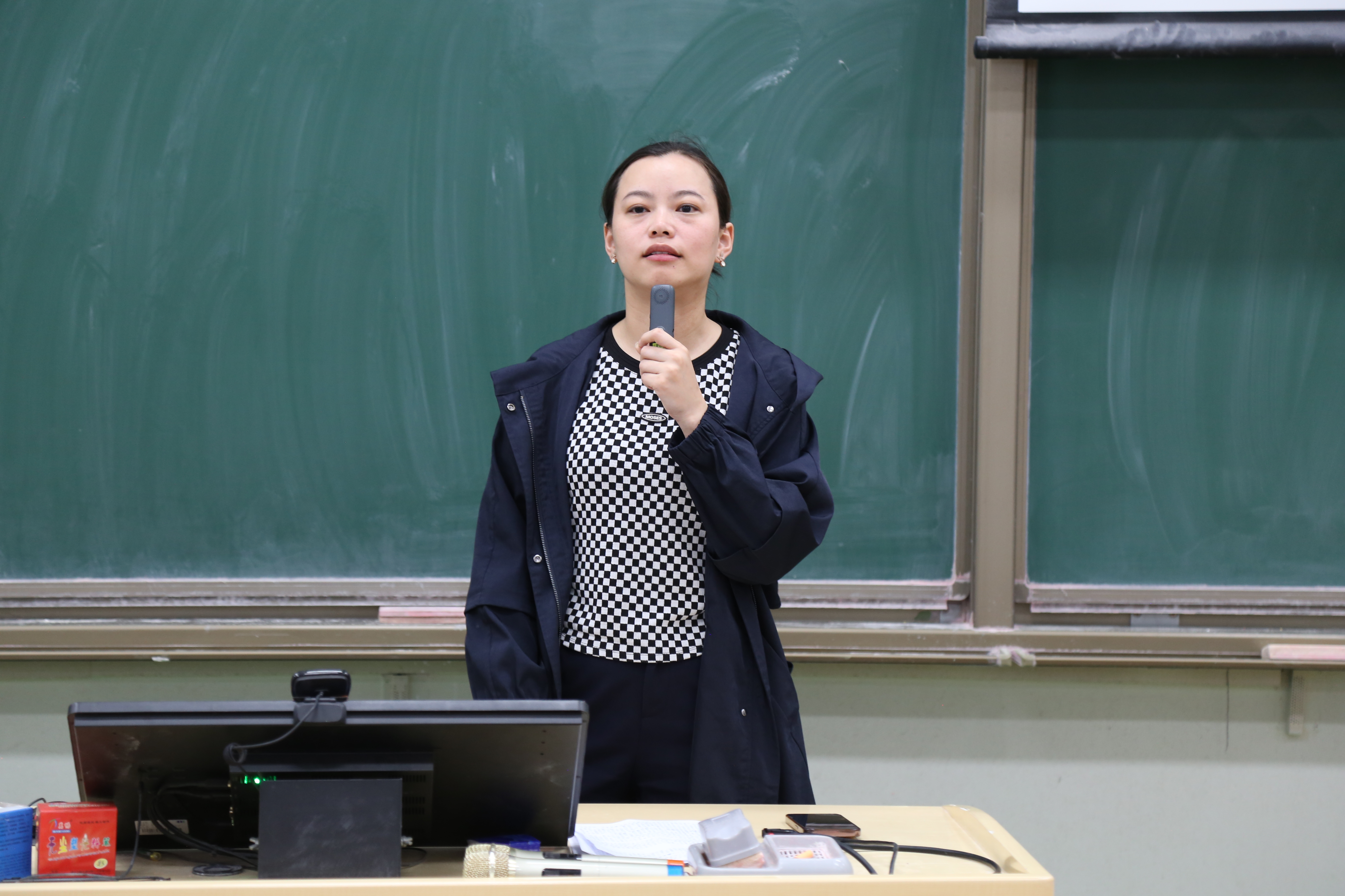 1747377654716638.jpg 1747377654716638.jpg